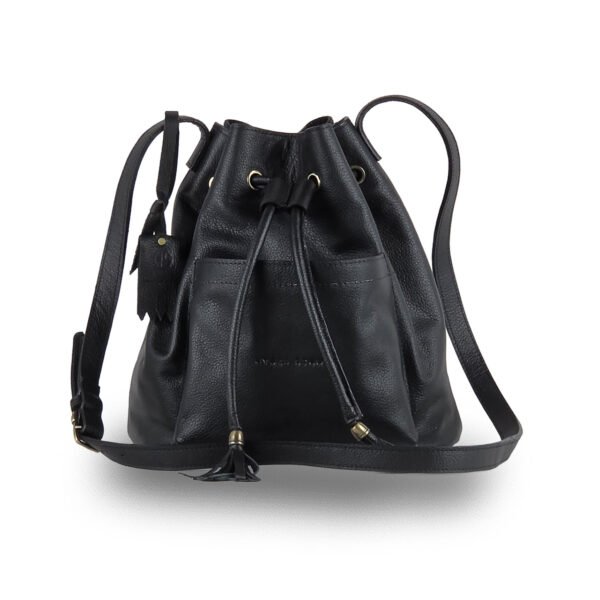 CLEO - BLACK